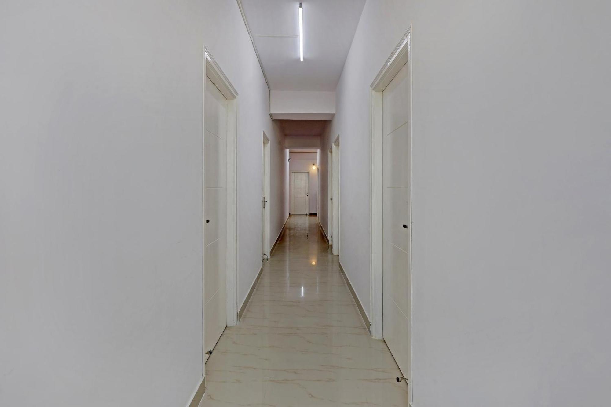 Hotel O Home Compact Studio Kr Puram Near Phoenix Marketcity Bengalúr Exteriér fotografie